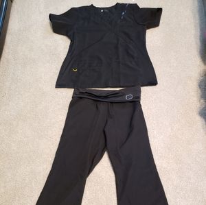 4 stretch black scrub set